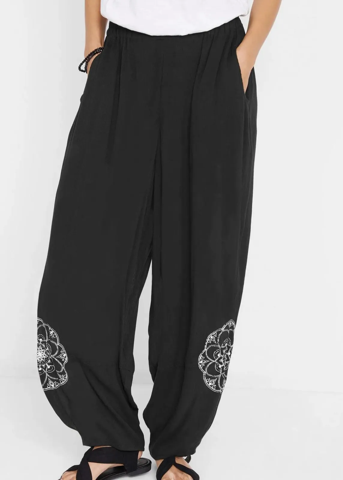 bonprix Bekleidung·Kleider|Hosen^Haremshose aus Viskose schwarz