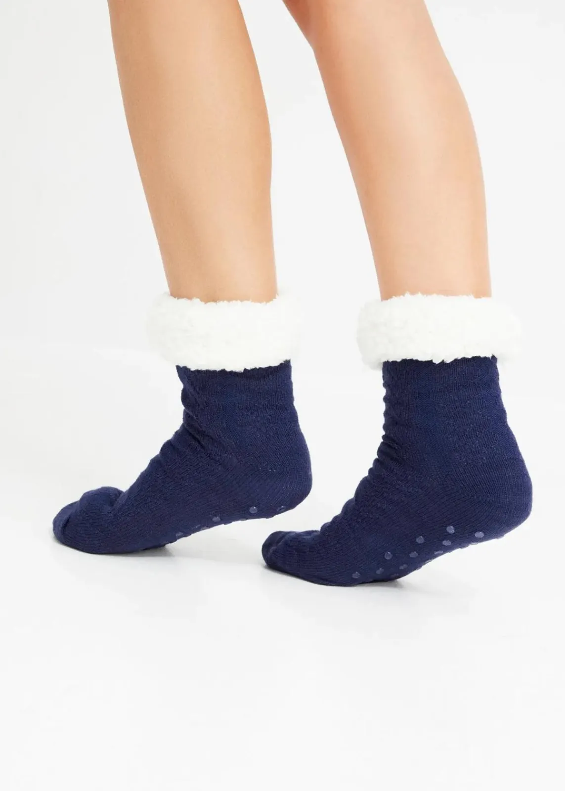 bonprix Nachhaltigere Materialien|Socken & Strumpfhosen^Haussocken mit Teddyfutter mit recyceltem Polyester (2er Pack) dunkellila + mitternachtsblau