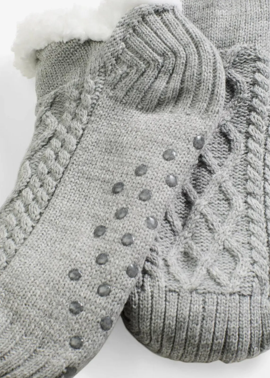 bonprix Homewear|Socken & Strumpfhosen^Hausssocken mit Zopfmuster, Teddyfutter und Antirutschsohle hellgrau meliert