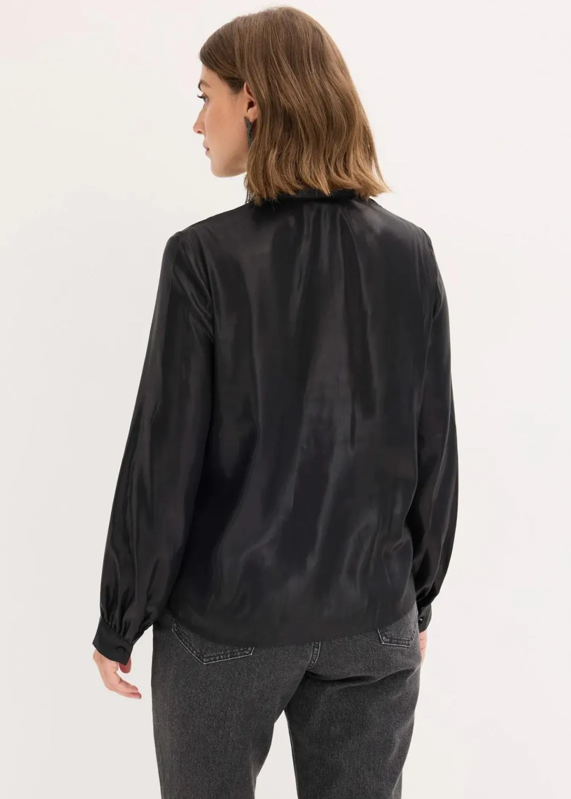 bonprix Bekleidung·Jacken & Mäntel|Blusen & Tuniken^Hemdbluse aus glänzendem Satin schwarz metallic
