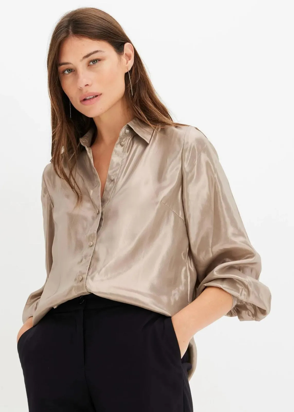 bonprix Blusen & Tuniken|Bekleidung·Jacken & Mäntel^Hemdbluse aus glänzendem Satin hellgold metallic