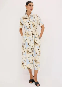 bonprix Bekleidung·Pullover & Strickjacken|Kleider^Hemdblusenkleid aus Viskose mit Bindeband (2.-tlg.) puderblau/naturbeige floral