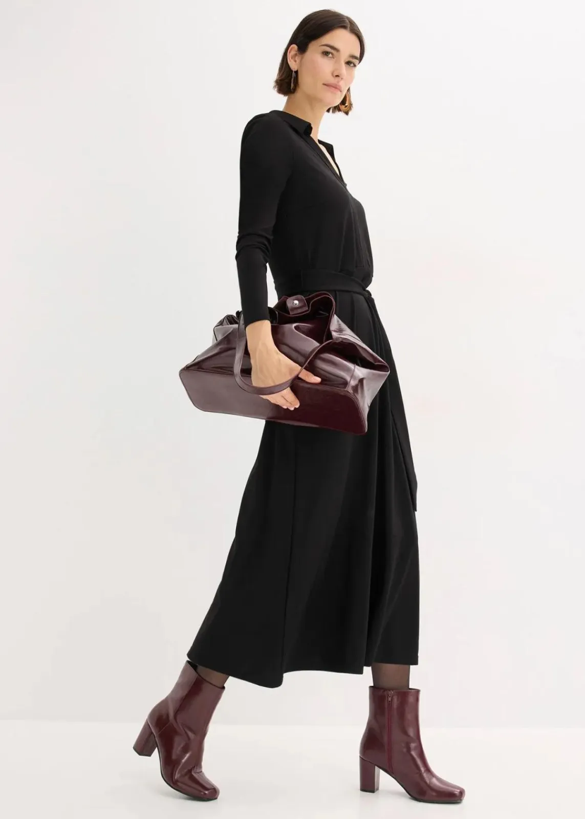bonprix Kleider|Bekleidung·Pullover & Strickjacken^Hemdblusenkleid mit Viskose schwarz