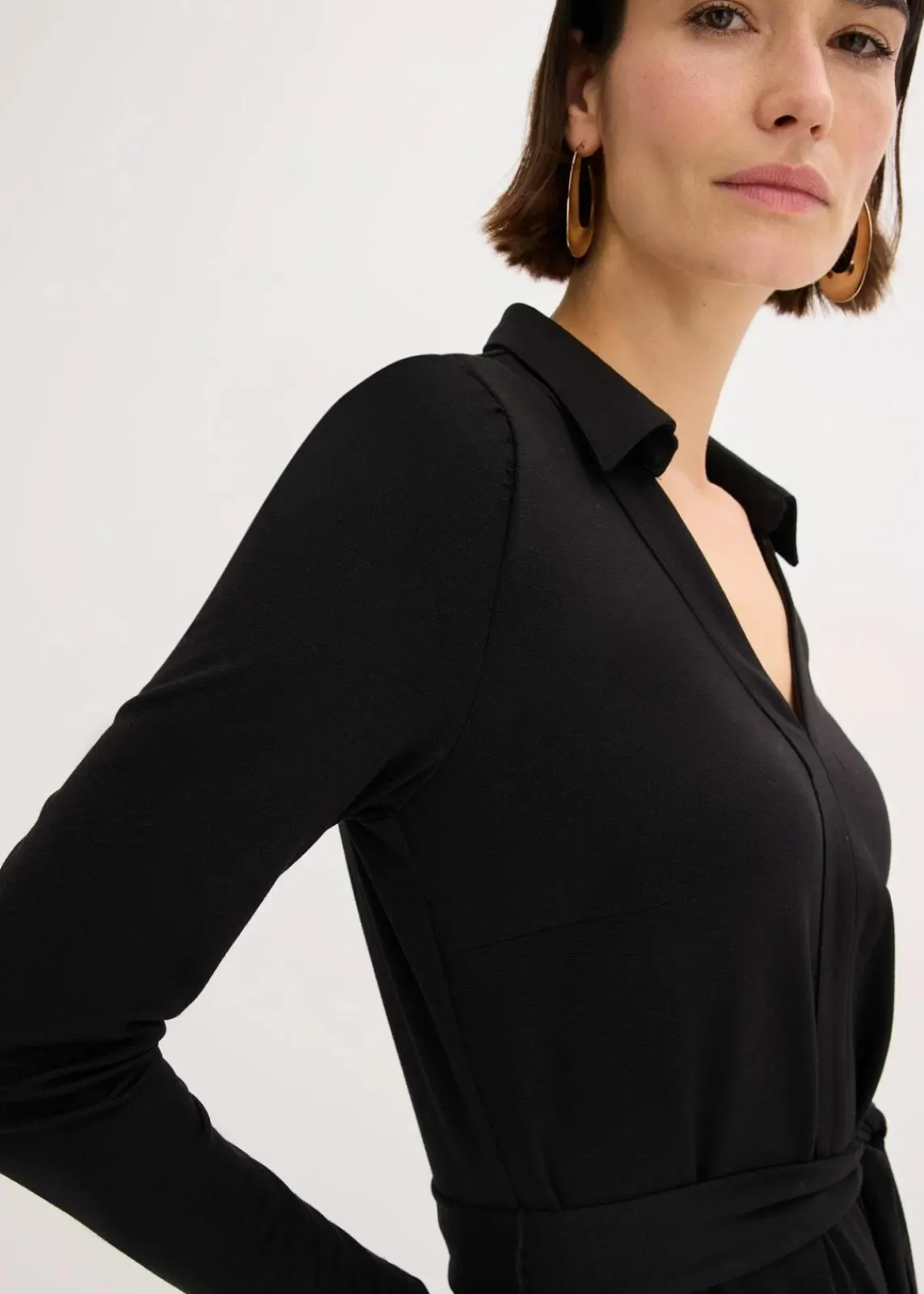 bonprix Kleider|Bekleidung·Pullover & Strickjacken^Hemdblusenkleid mit Viskose schwarz