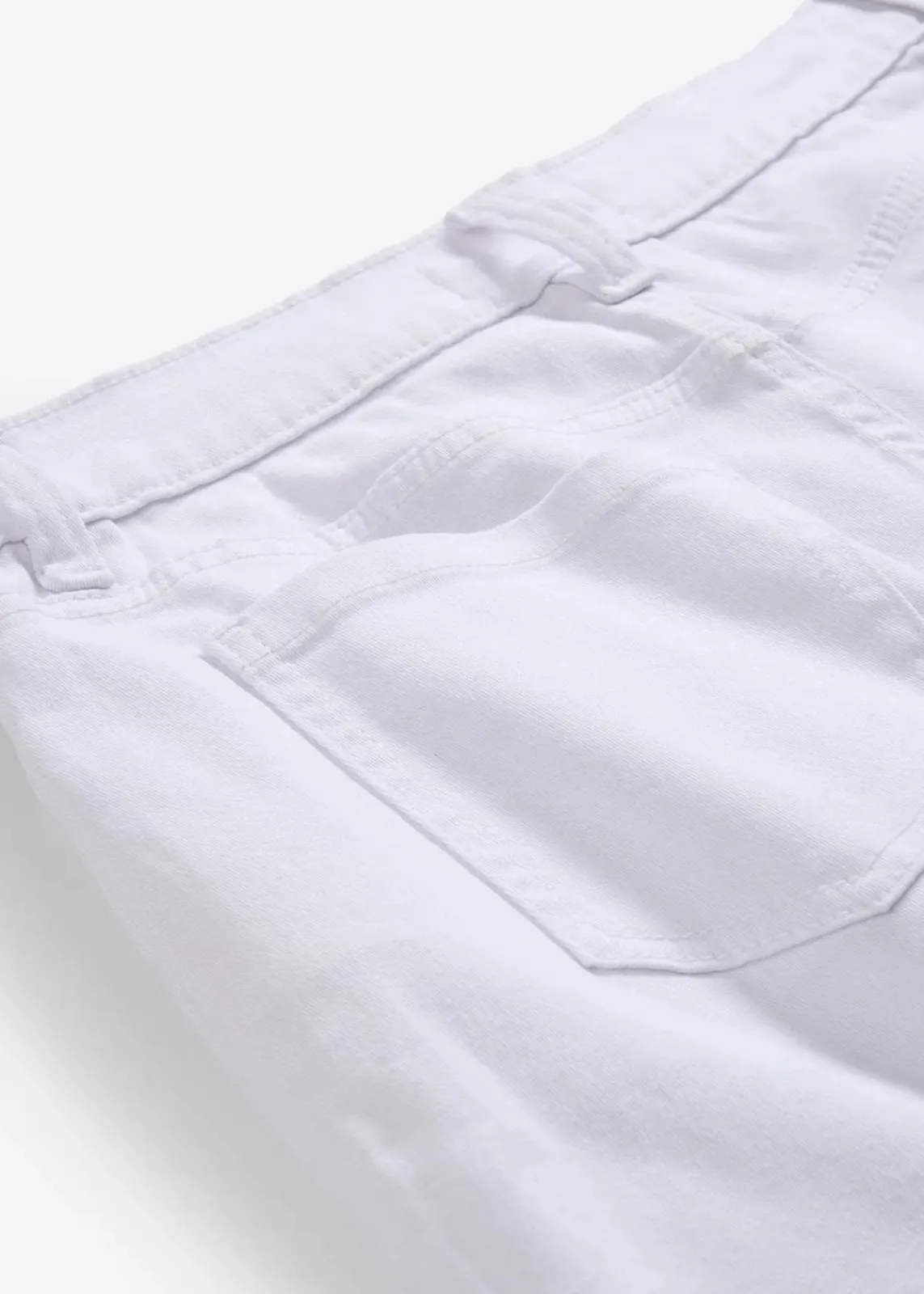 bonprix Bekleidung·Outdoorbekleidung|Bekleidung·Kleider^Highwaist-Shorts aus Twill weiß