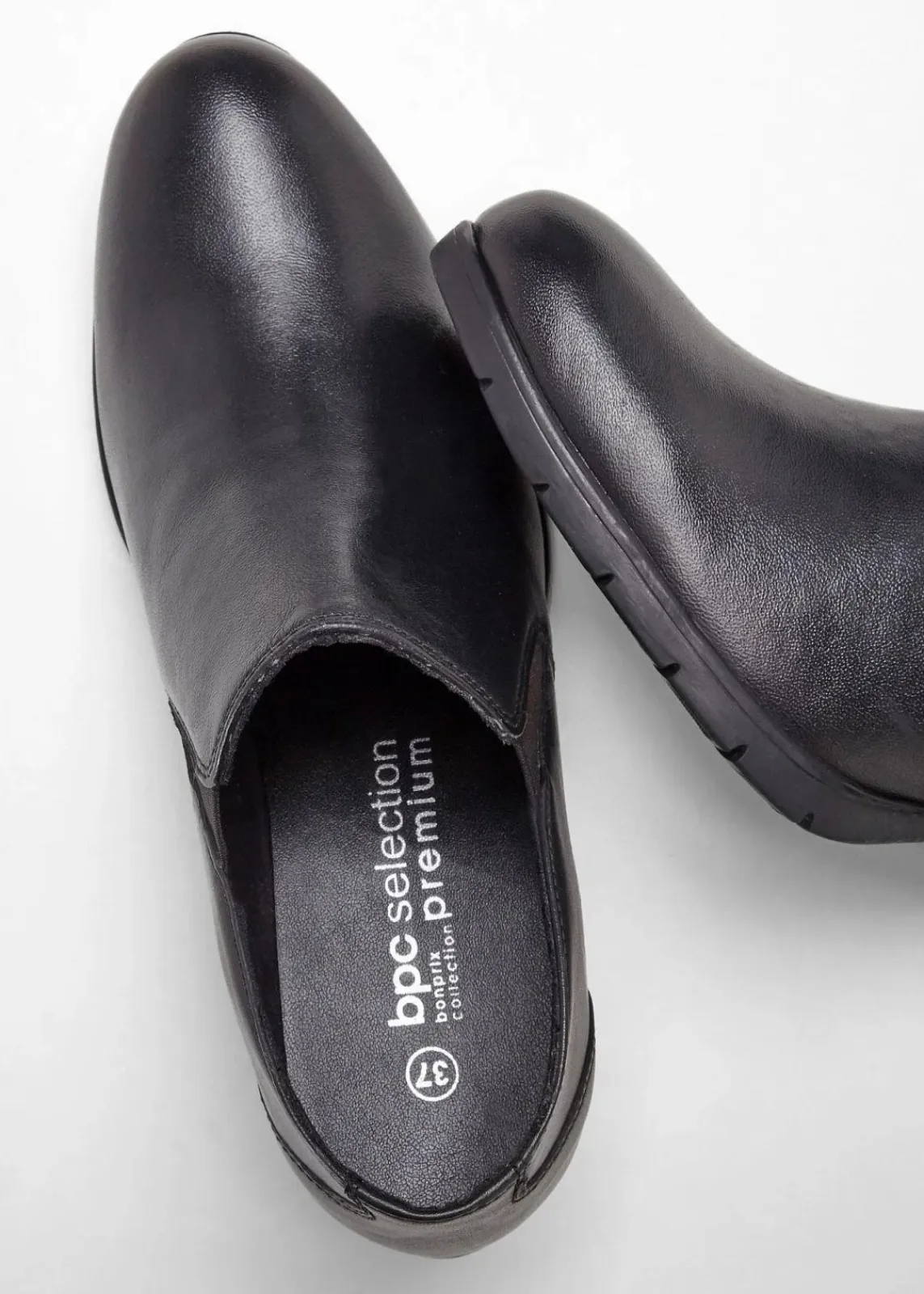 bonprix Pumps|Nachhaltigere Materialien^Hochfrontpumps aus Leder schwarz