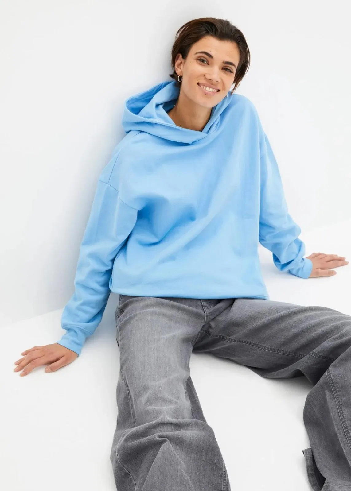 bonprix Bekleidung·Blusen & Tuniken|Sweat^Hoodie aus reiner Baumwolle babyblau