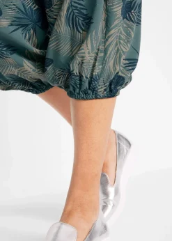 bonprix Bekleidung·Kleider|Hosen^3/4-Hose aus fließendem Viskose-Mix eukalyptusgrün floral