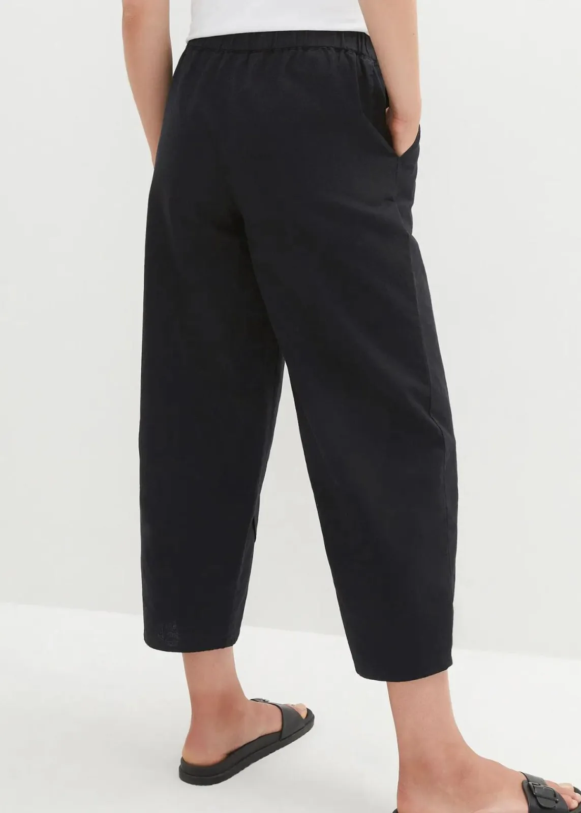 bonprix Bekleidung·Kleider|Hosen^3/4-Hose aus leichtem Leinen-Mix schwarz