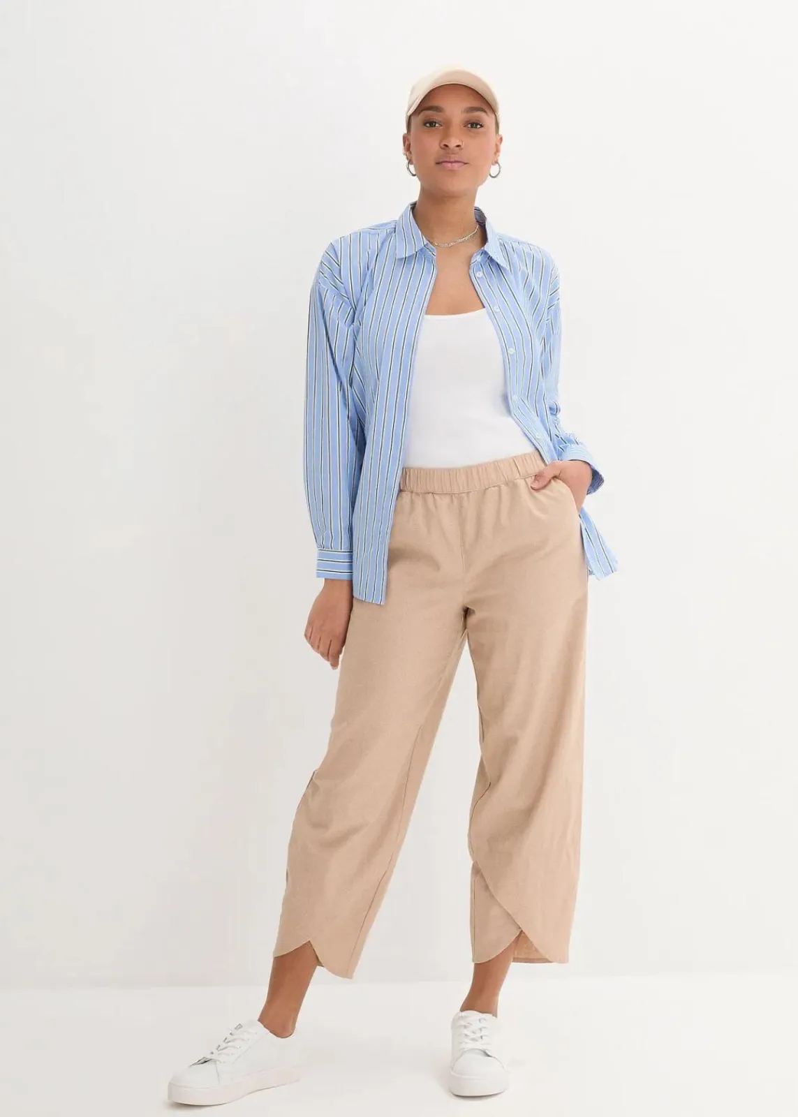 bonprix Hosen|Bekleidung·Kleider^3/4-Hose aus leichtem Leinen-Mix mandelbeige