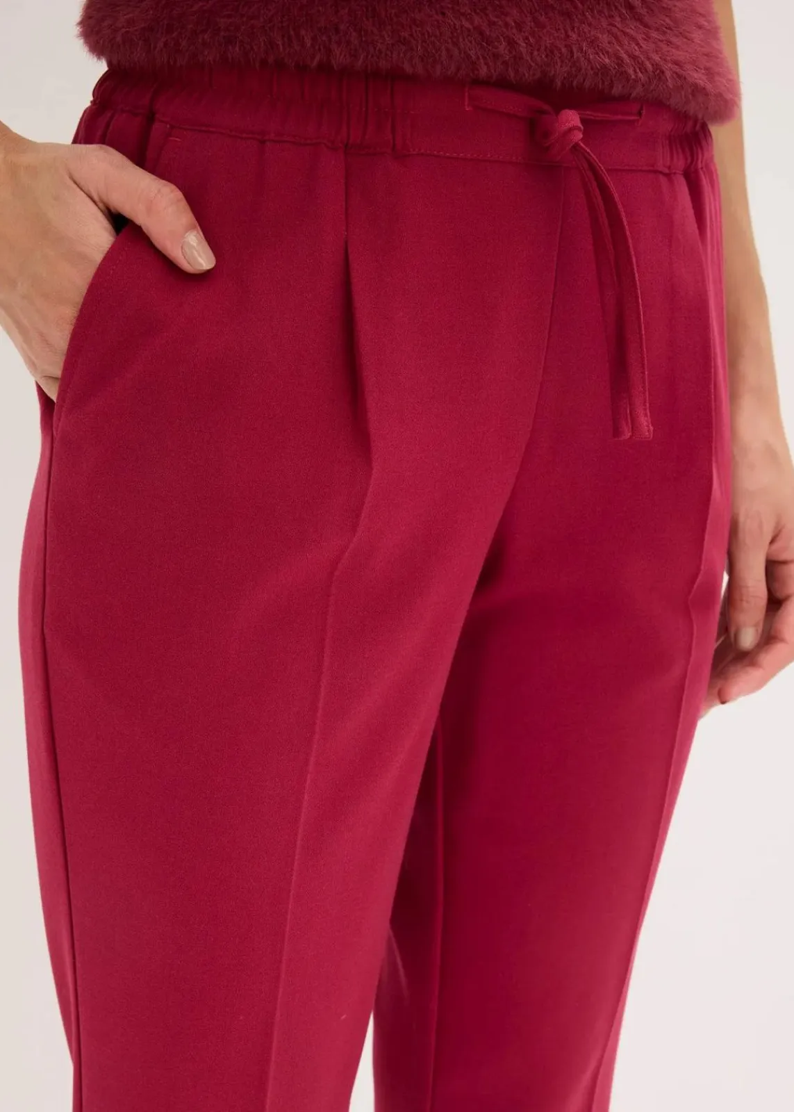 bonprix Hosen|Bekleidung·Kleider^Hose mit Rundumgummizug dunkelrot