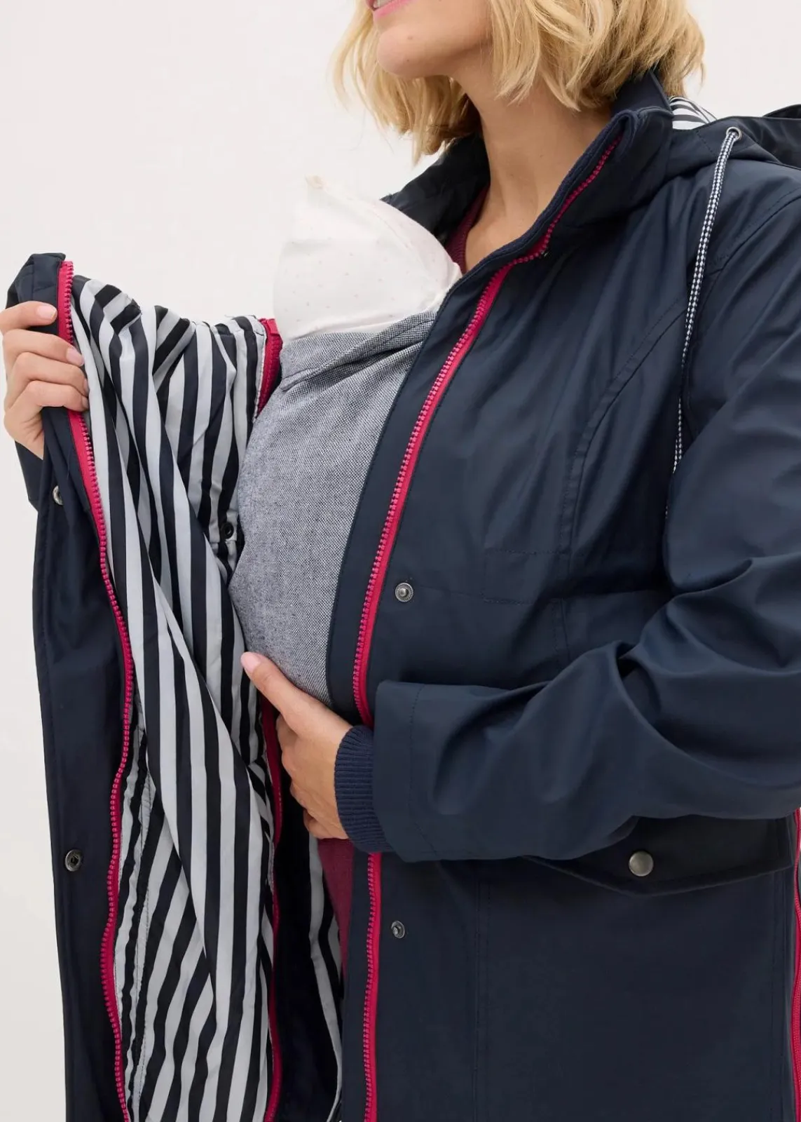 bonprix Bekleidung·Blazer|Umstandsmode^3-in-1 Regen-Umstands- und Tragejacke dunkelblau/beerenrot