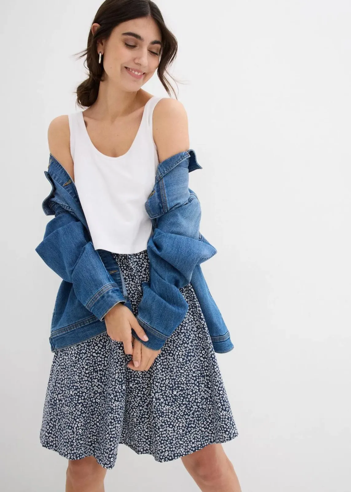 bonprix Bekleidung·Blazer|Umstandsmode^2-in-1 Umstands- und Stillkleid aus Bio-Baumwolljersey dunkelblau/rotbraun geblümt