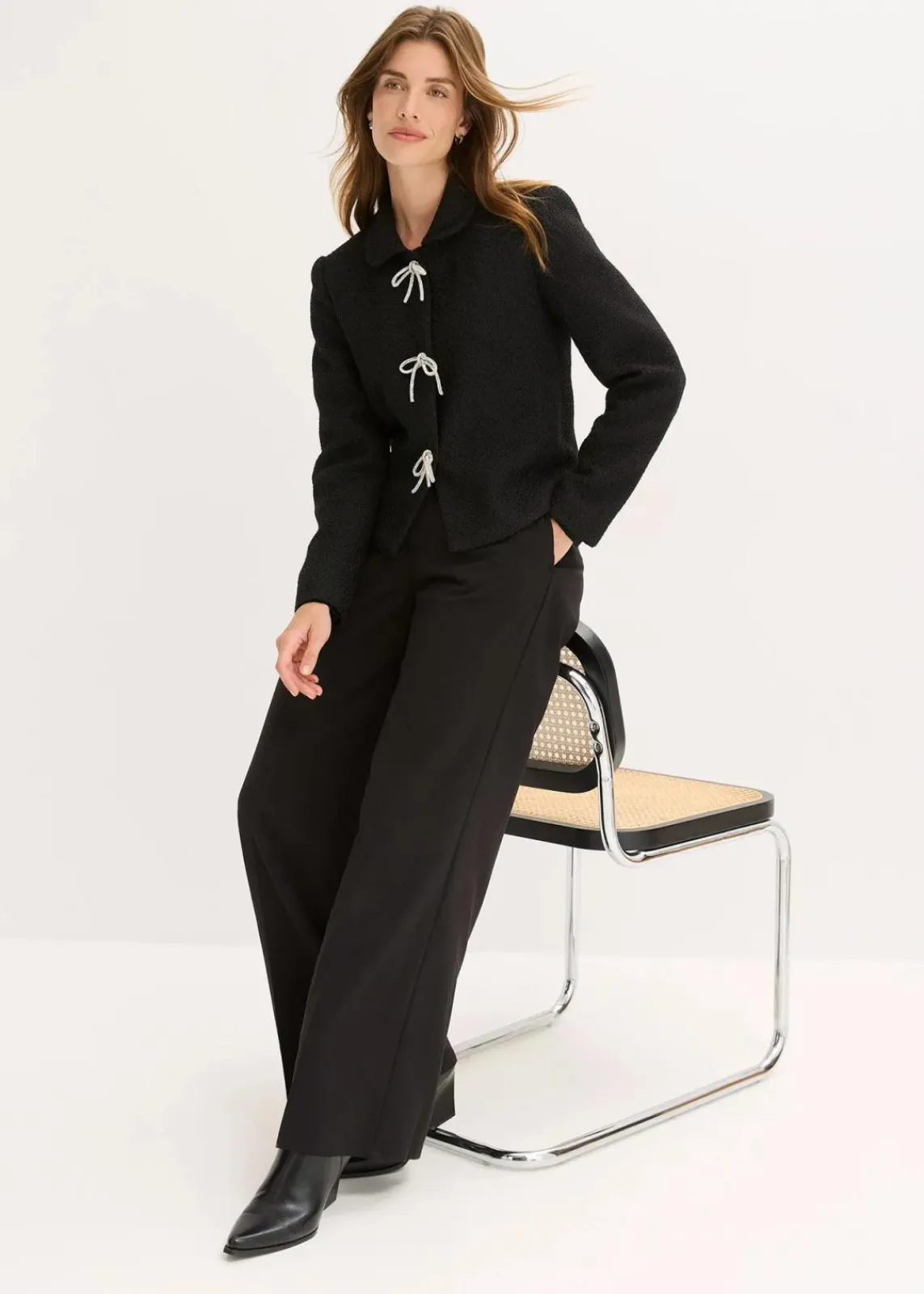 bonprix Bekleidung·Hosen|Jacken & Mäntel^Jacke schwarz