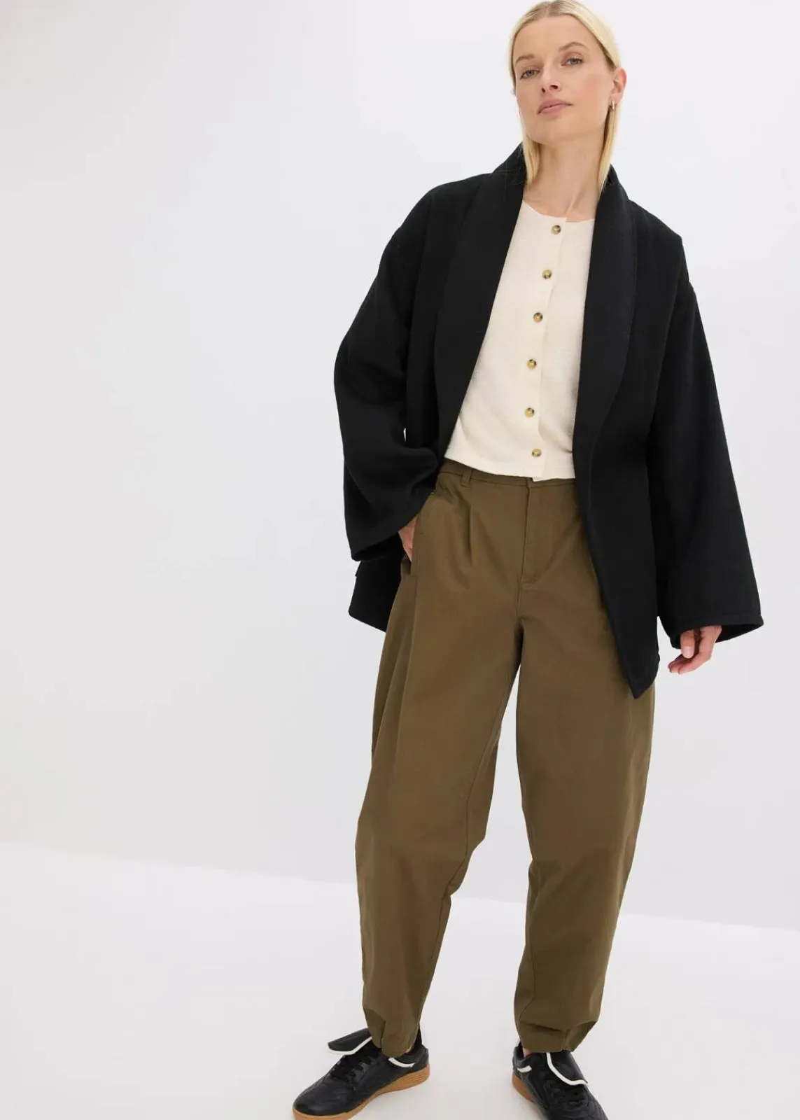 bonprix Bekleidung·Hosen|Jacken & Mäntel^Jacke in Wolloptik schwarz