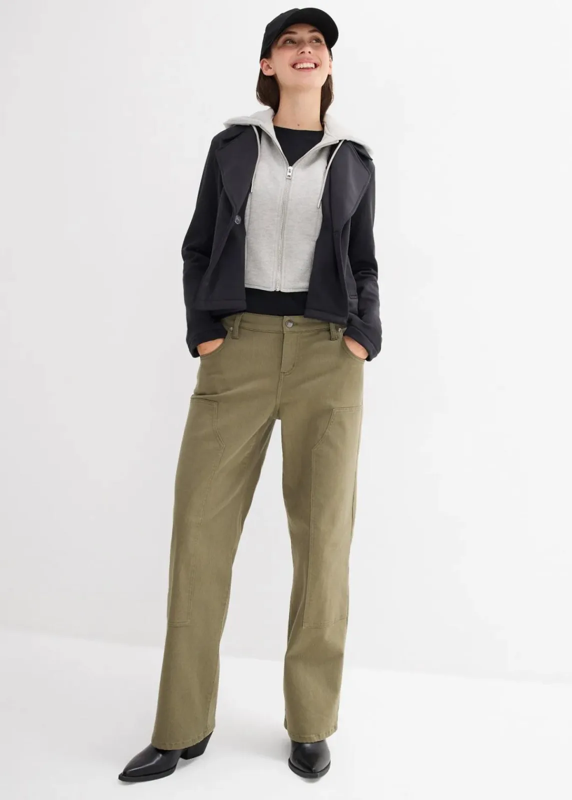 bonprix Jacken & Mäntel^Jacke mit abgesetzter Kapuze schwarz
