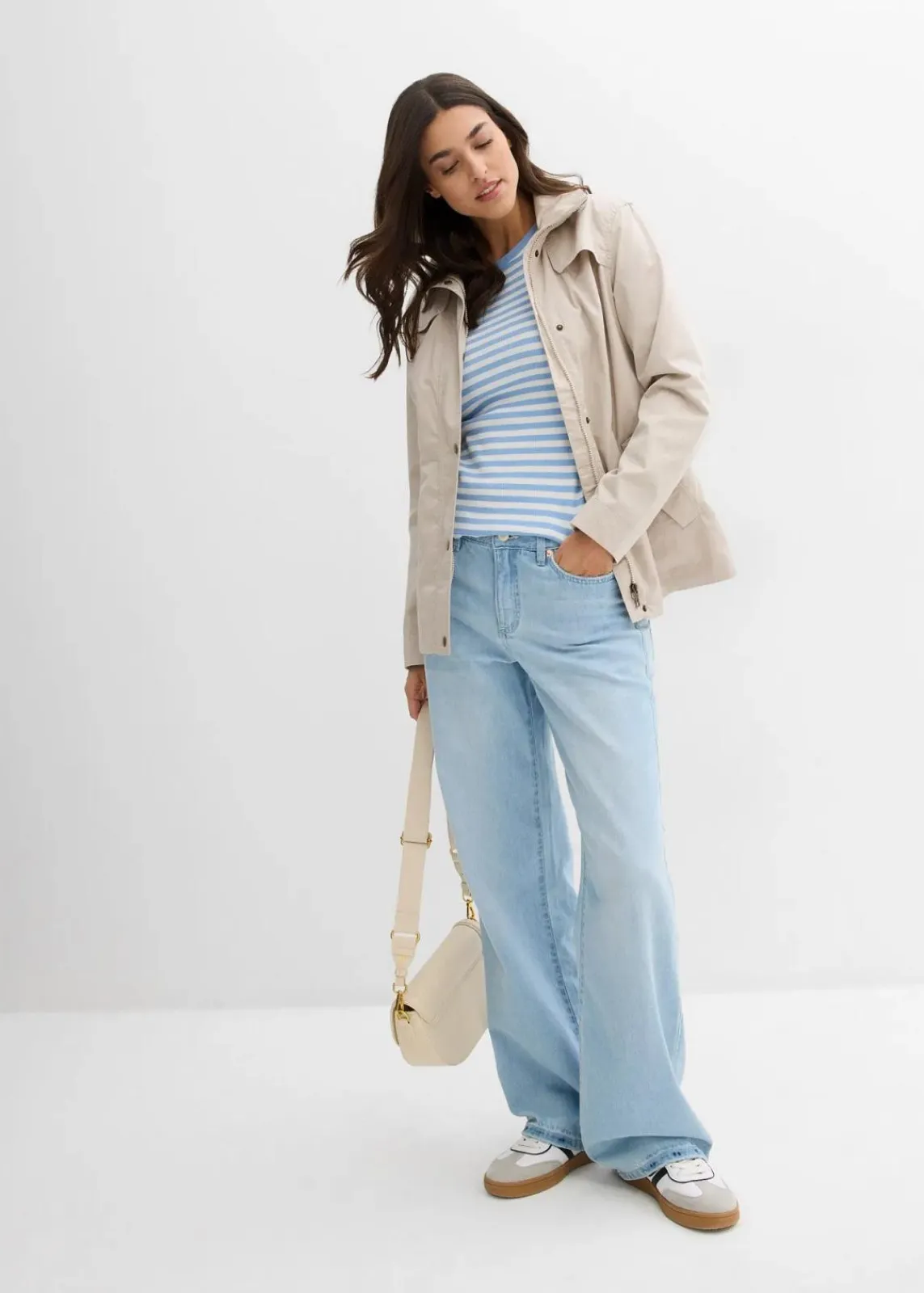 bonprix Jacken & Mäntel|Bekleidung·Hosen^Jacke mit Stehkragen steingrau