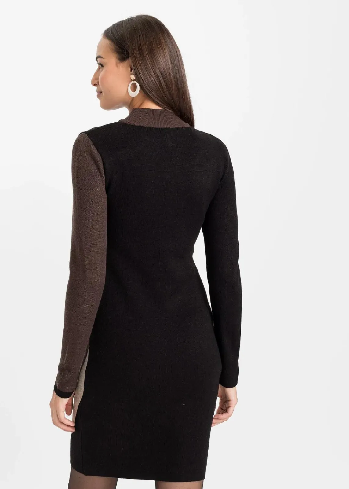 bonprix Strickmode|Bekleidung·Pullover & Strickjacken^Jacquard-Strickkleid mit modernen Streifen schwarz/braun graphisch