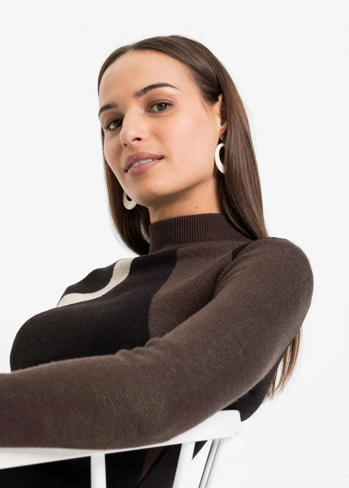 bonprix Strickmode|Bekleidung·Pullover & Strickjacken^Jacquard-Strickkleid mit modernen Streifen schwarz/braun graphisch