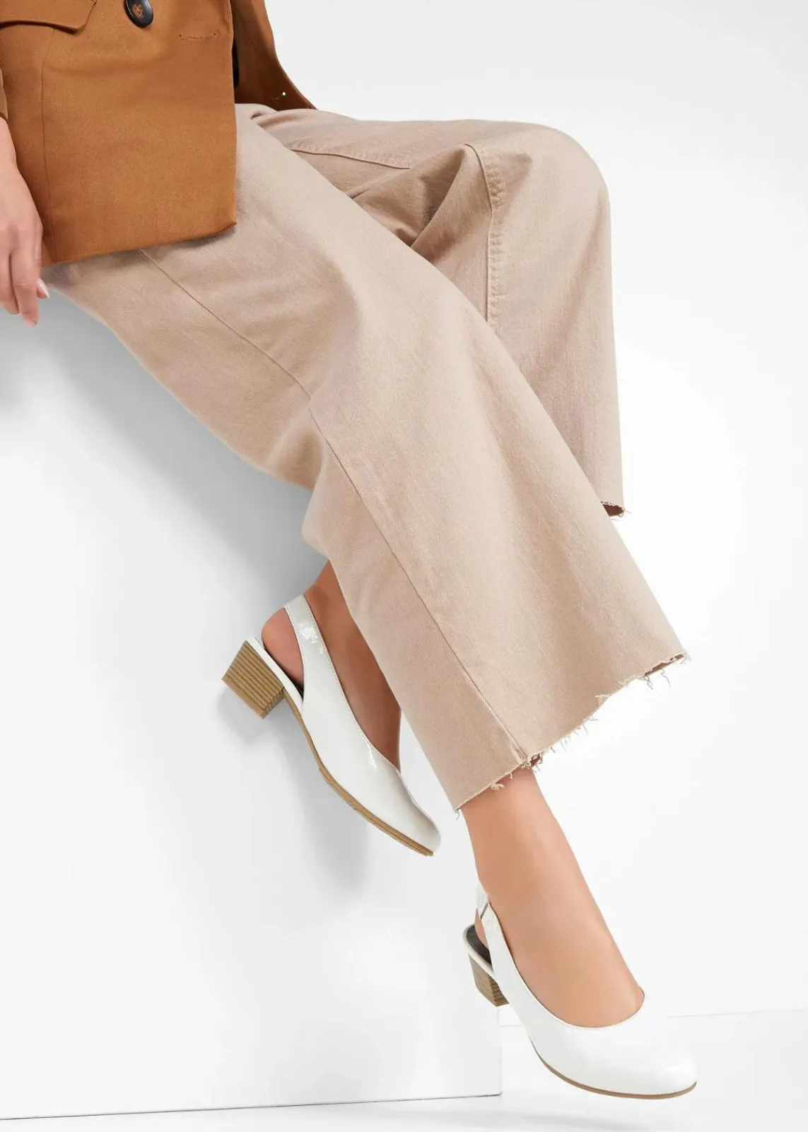 Jana Schuhe & Accessoires In Spezialgrößen·Weite Schuhe|Pumps^Komfort-Slingpumps in bequemer Weite weiß