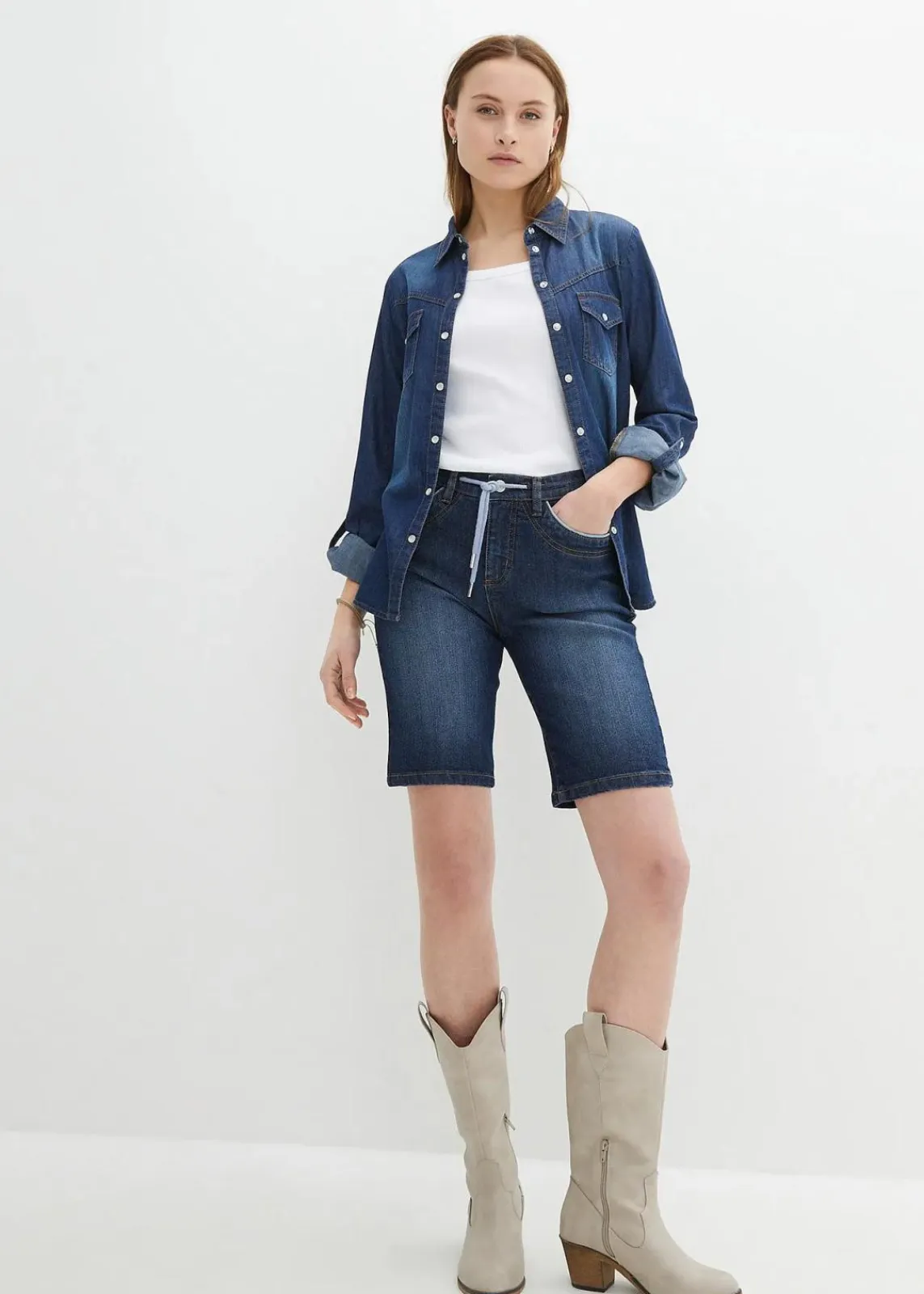bonprix Jeans|Shorts^Jeans Bermuda Slim Fit Mid Waist dunkelblau denim used