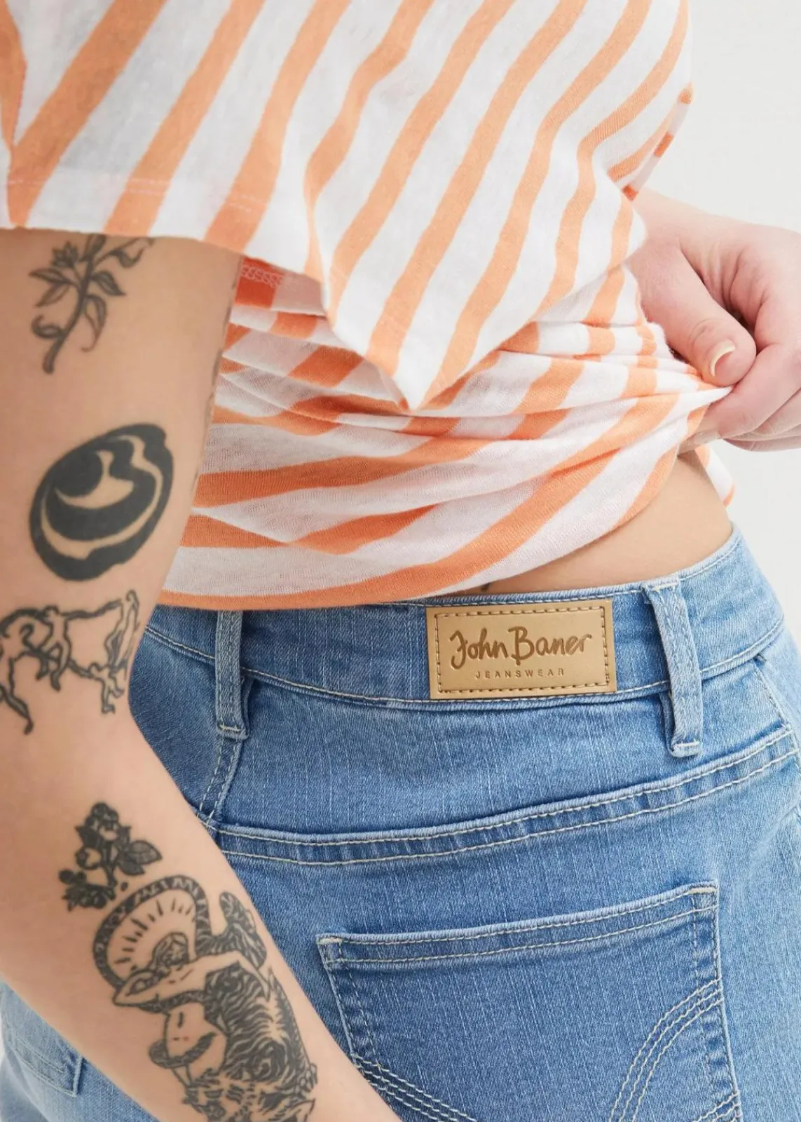 bonprix Jeans|Shorts^Jeans-Bermuda Mid Waist hellblau denim used