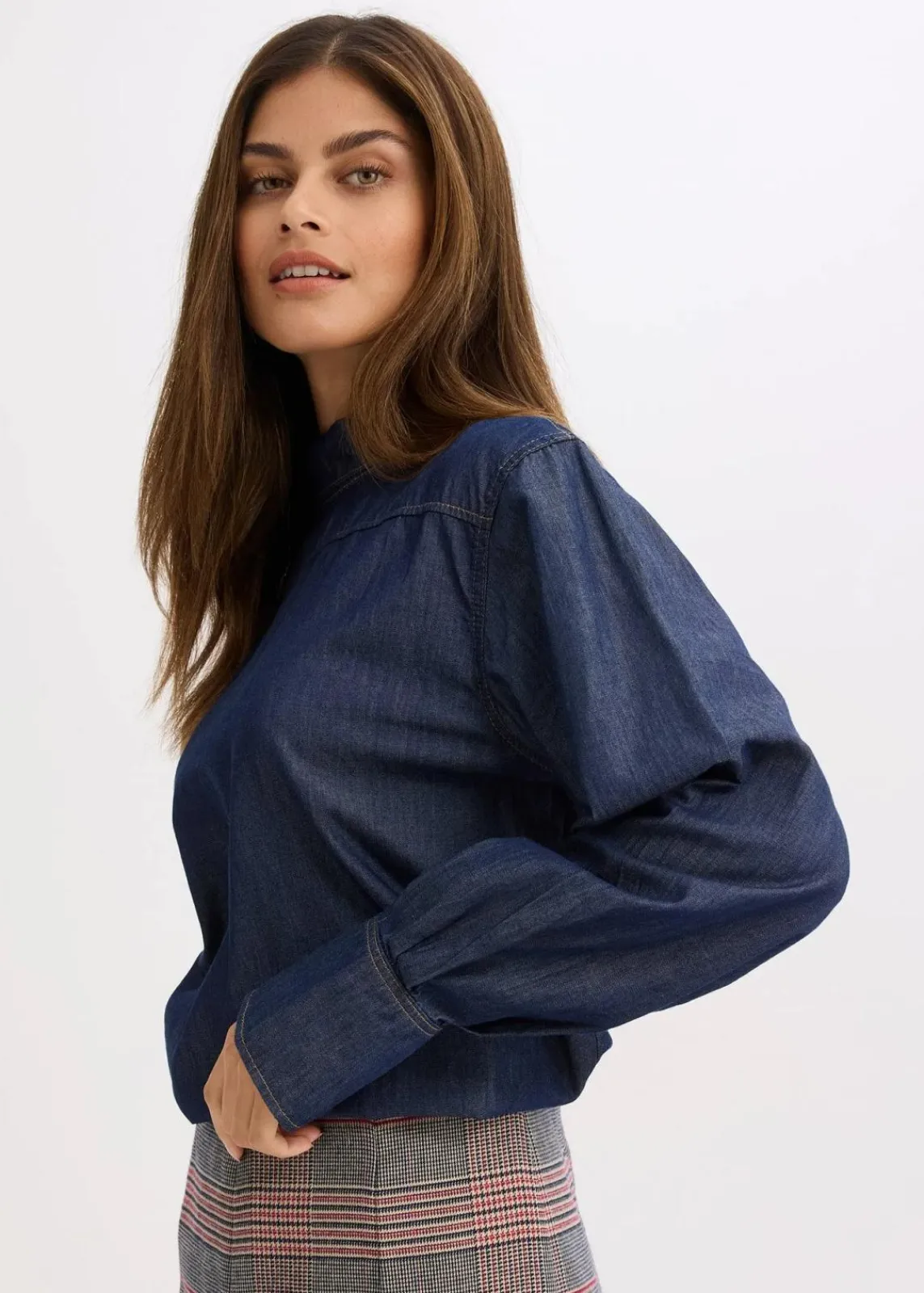 bonprix Bekleidung·Jacken & Mäntel|Blusen & Tuniken^Jeansbluse mit hohen Manschetten tiefblau denim ungewaschen