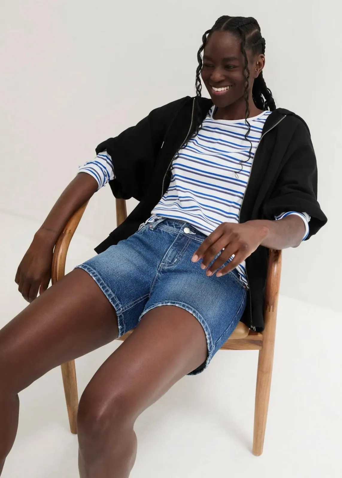 bonprix Jeans|Shorts^Jeansshorts, Mid Waist blau denim used