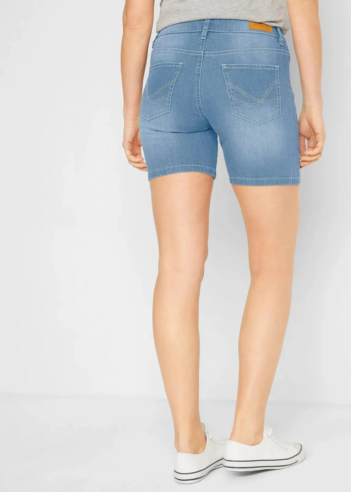 bonprix Jeans|Shorts^Jeansshorts Slim Fit Mid Waist, 2er Pack eisblau denim + weiß twill