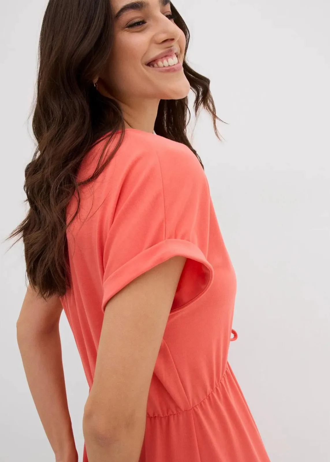 bonprix Nachhaltigere Materialien|Kleider^Jersey Kleid aus fließendem Viskose-Mix helllachs