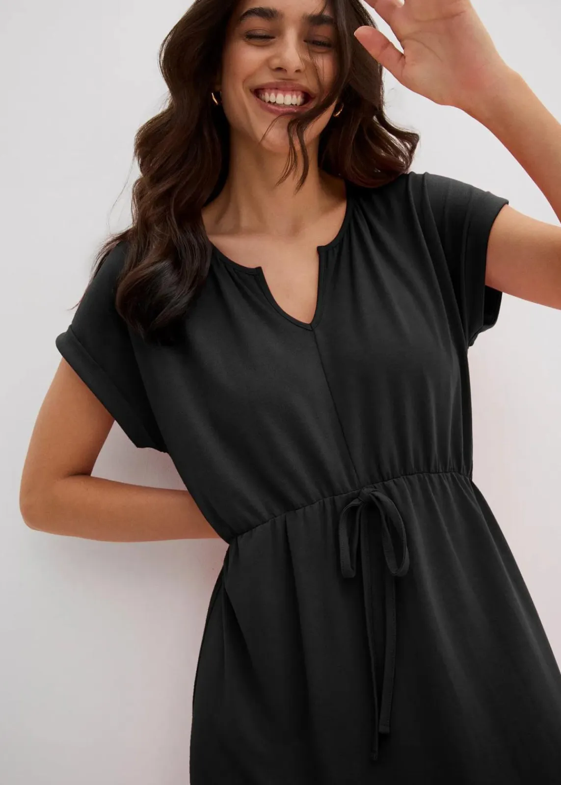 bonprix Bekleidung·Pullover & Strickjacken|Kleider^Jersey Kleid aus fließendem Viskose-Mix schwarz