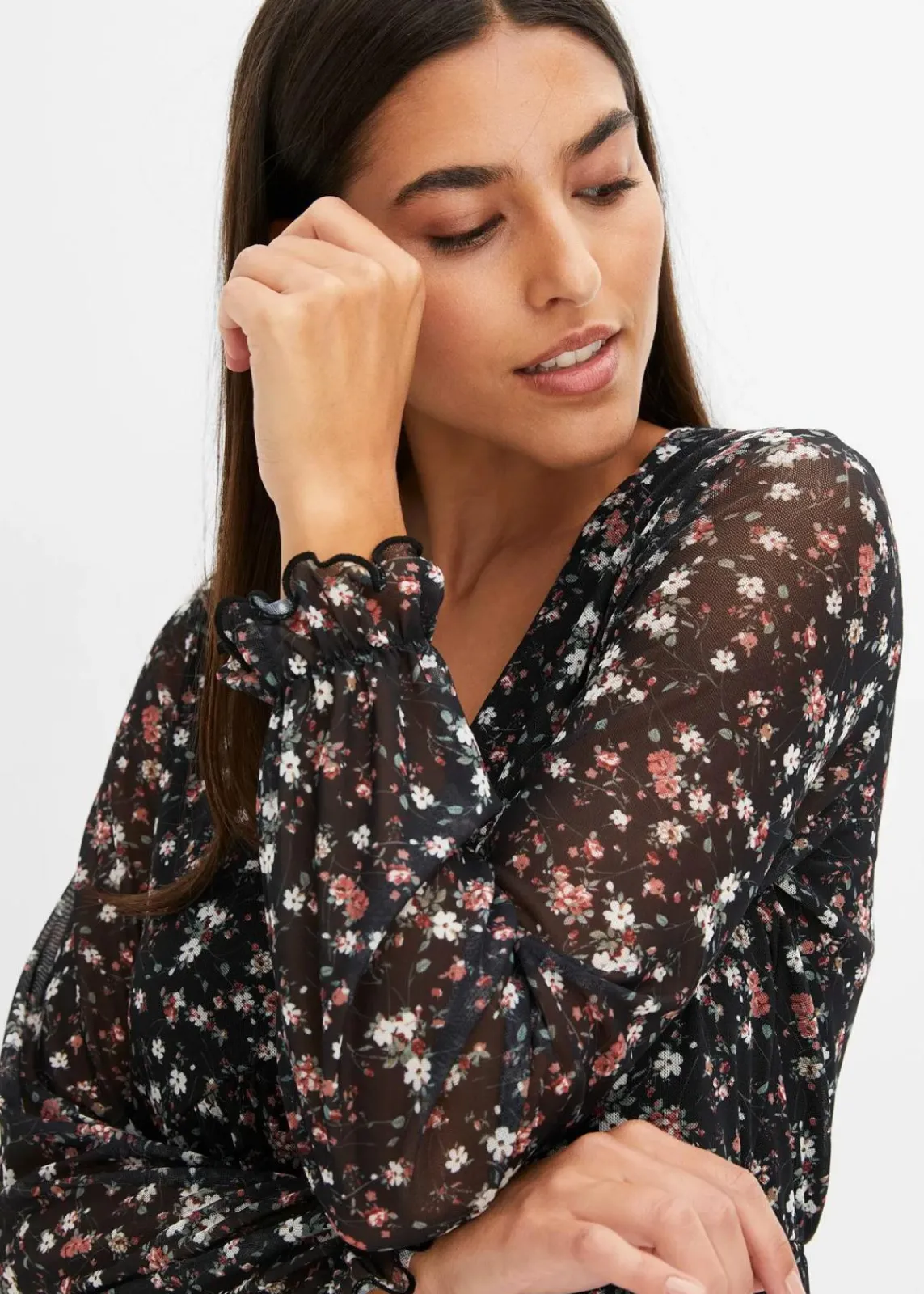 bonprix Bekleidung·Pullover & Strickjacken|Kleider^Jersey Kleid aus Mesh schwarz geblümt