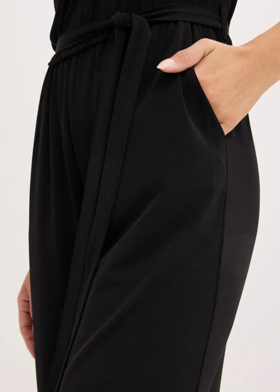 bonprix Bekleidung·Homewear|Jumpsuits^Jersey-Jumpsuit schwarz