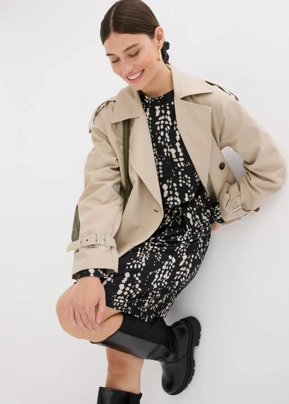 bonprix Bekleidung·Pullover & Strickjacken|Kleider^Jerseykleid schwarz bedruckt