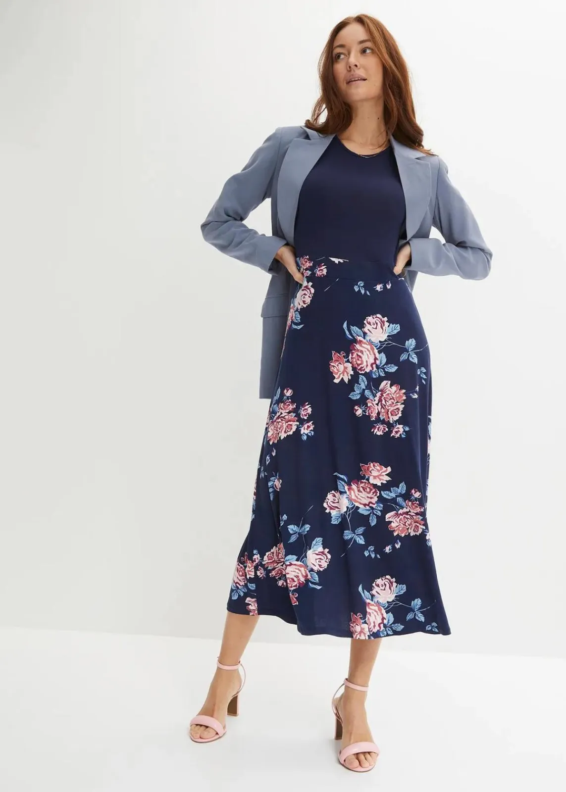 bonprix Kurzgrößen|Bekleidung·Pullover & Strickjacken^Jerseykleid blau geblümt