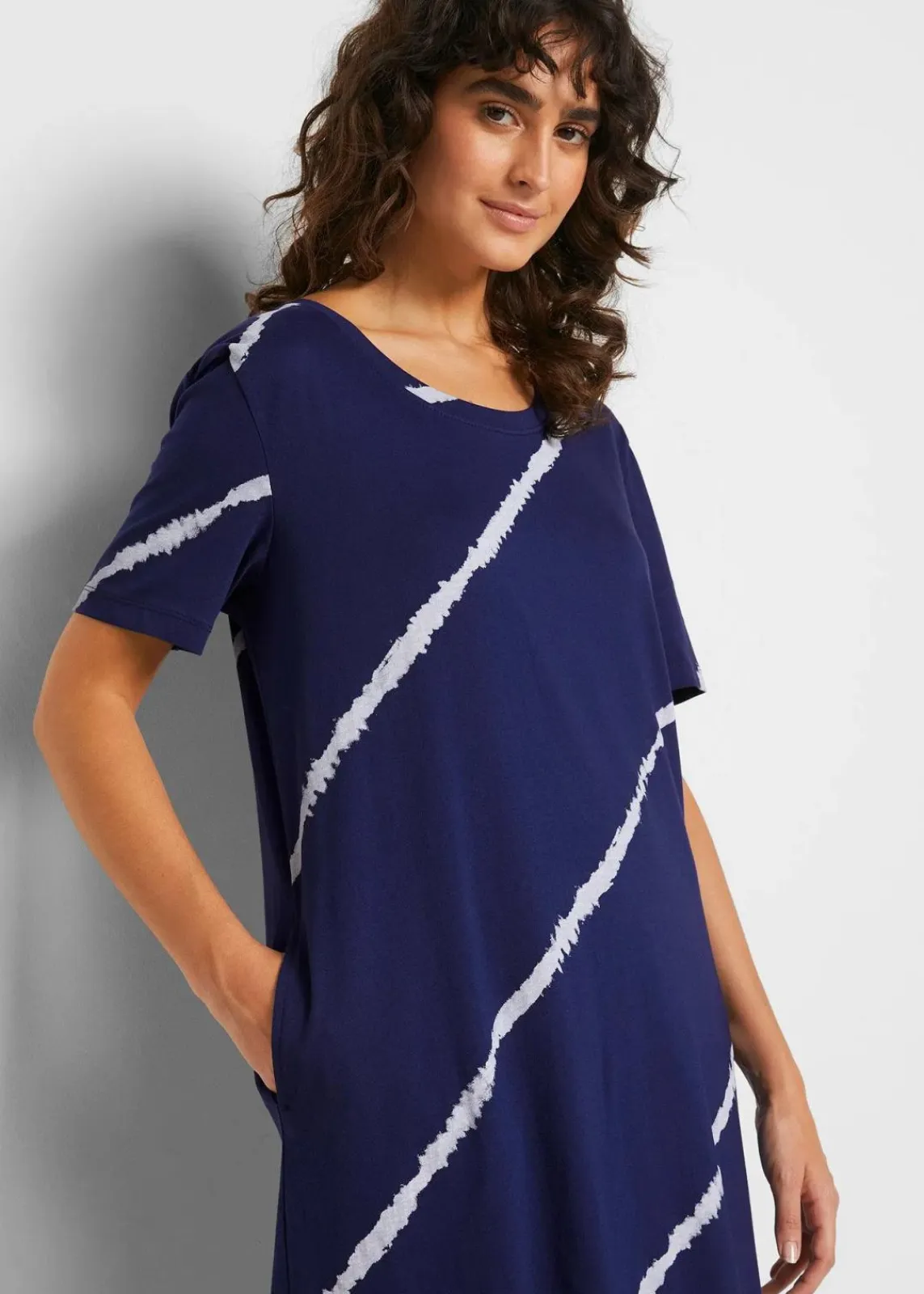 bonprix Bekleidung·Pullover & Strickjacken|Kleider^Jerseykleid aus Bio-Baumwolle mitternachtsblau/weiß bedruckt