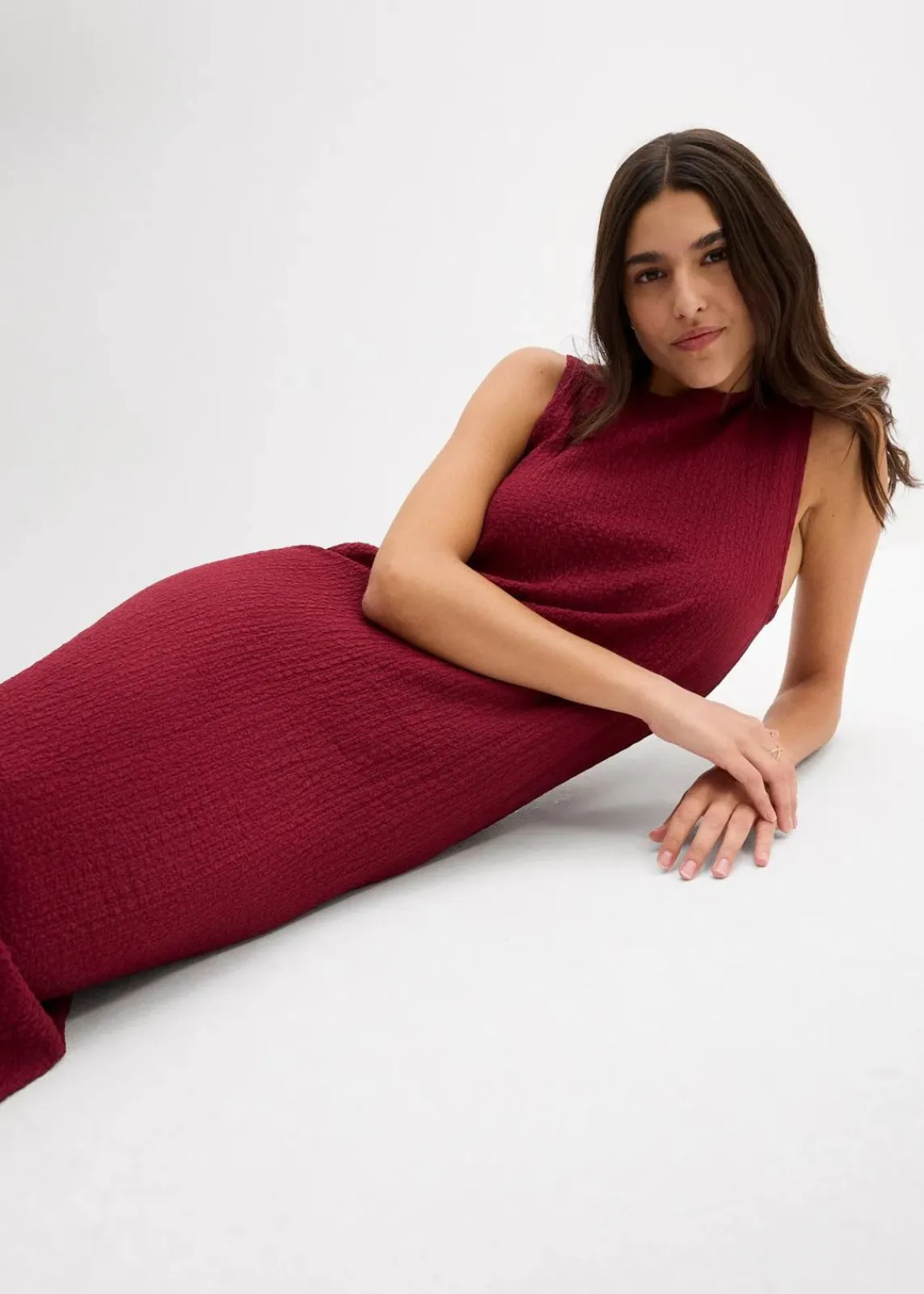 bonprix Kleider|Bekleidung·Pullover & Strickjacken^Jerseykleid aus Borkencrepe rhododendronrot