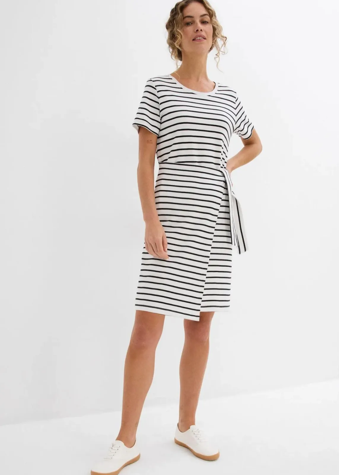 bonprix Nachhaltigere Materialien|Kleider^Jerseykleid aus reiner Baumwolle wollweiß/schwarz gestreift