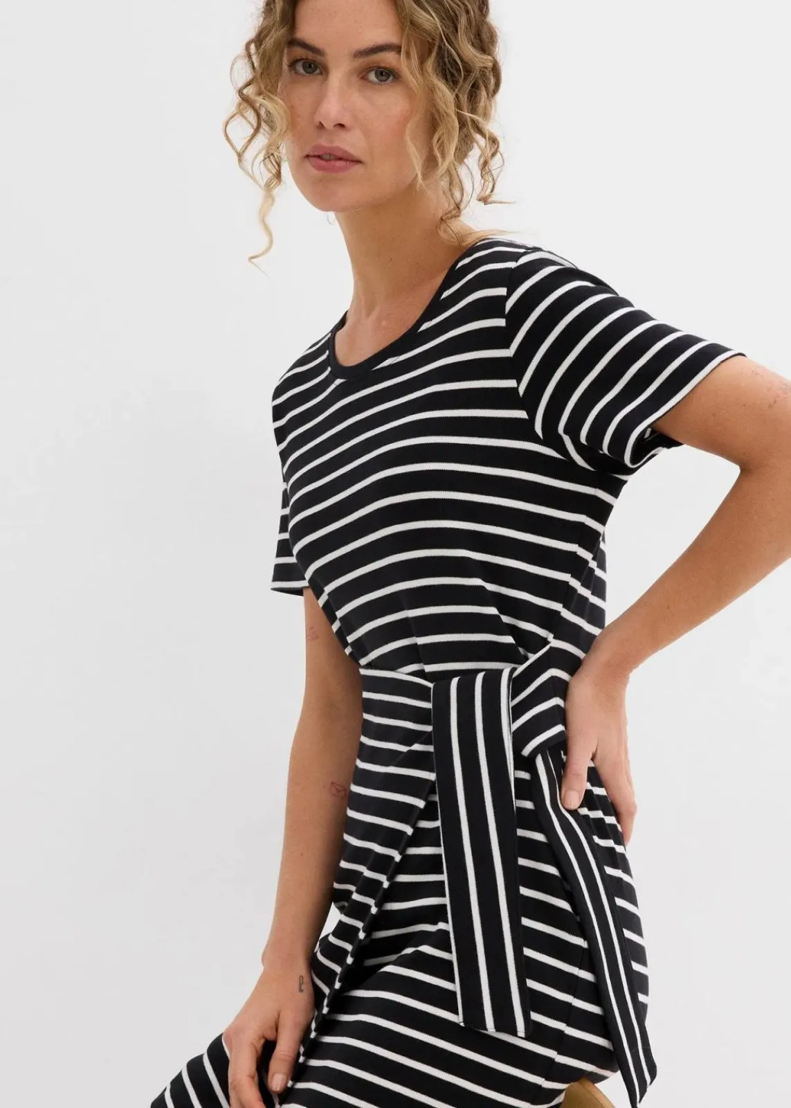 bonprix Bekleidung·Pullover & Strickjacken|Kleider^Jerseykleid aus reiner Baumwolle schwarz/wollweiß gestreift