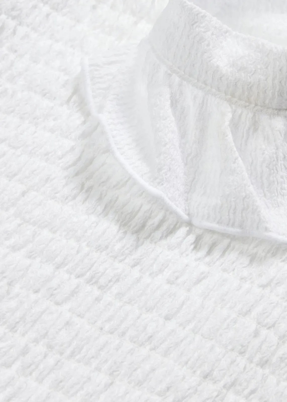 bonprix Bekleidung·Pullover & Strickjacken|Kleider^Jerseykleid mit Smok-Detail weiß