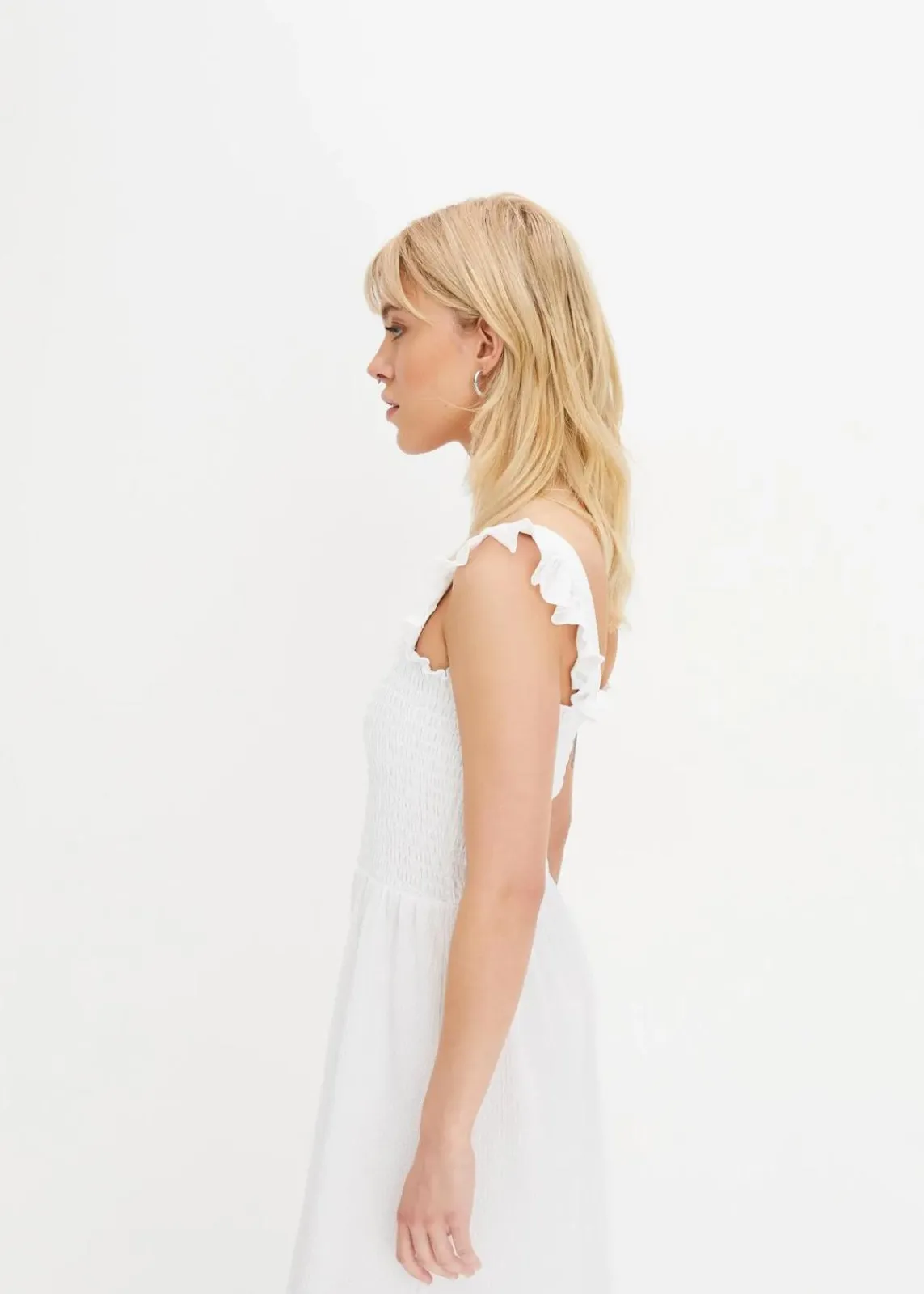 bonprix Bekleidung·Pullover & Strickjacken|Kleider^Jerseykleid mit Smok-Detail weiß