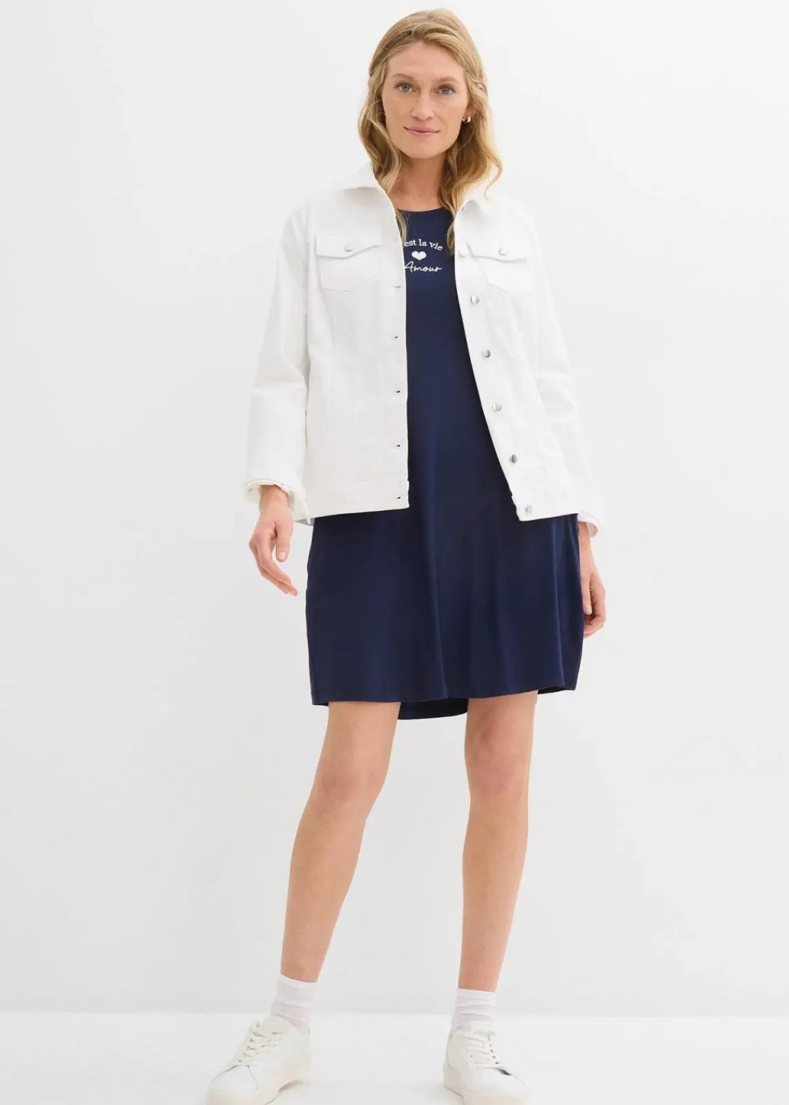bonprix Kleider^Jersey-Kleid mit Stickerei aus Viskose-Elasthan-Mix dunkelblau
