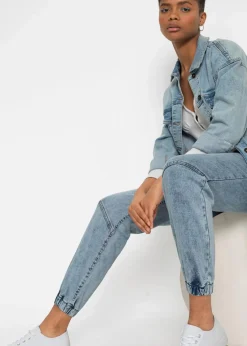 bonprix Jeans|Kurzgrößen^Jogg Jeans Mid Waist, stretch blau washed