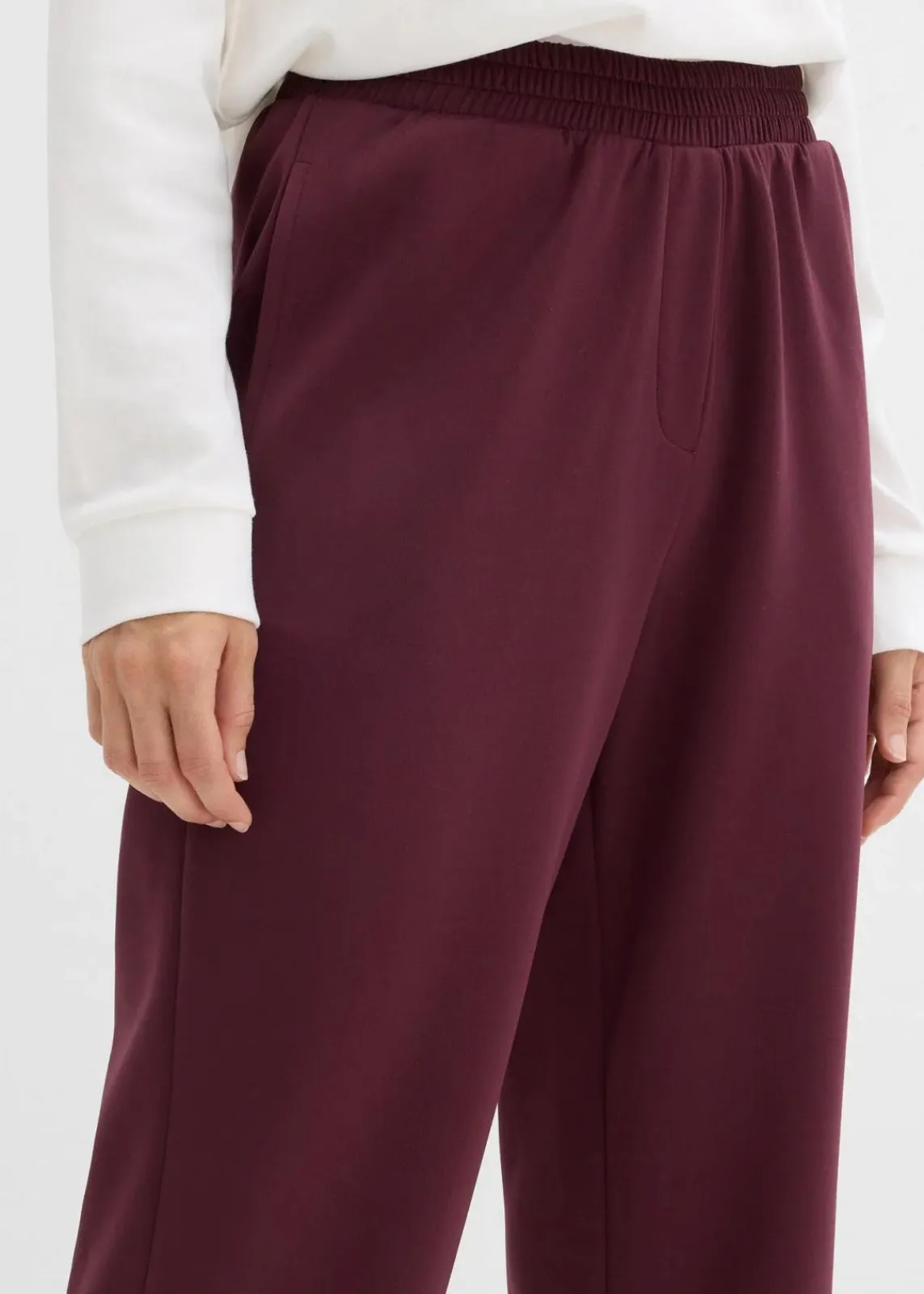 bonprix Nachhaltigere Materialien|Hosen^Jogginghose aus Scuba weinrot