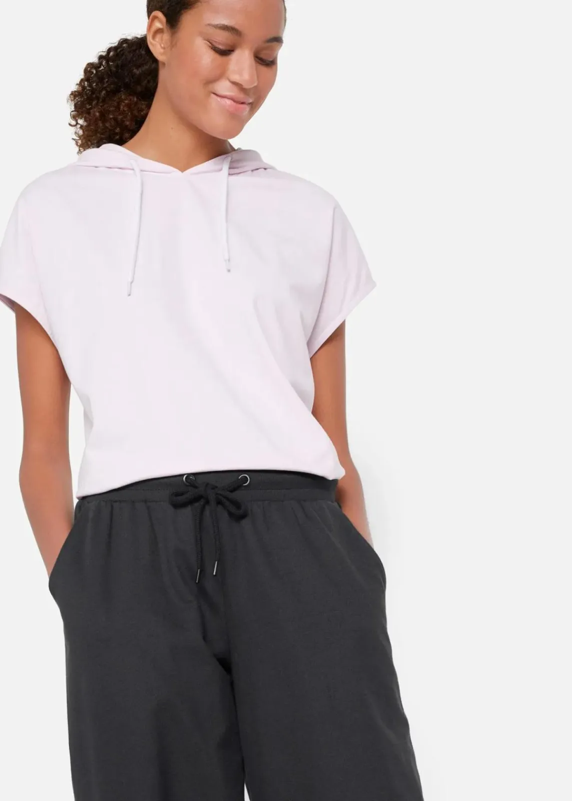 bonprix Sweat|Basics^Jogginghose mit elastischem Bund schwarz