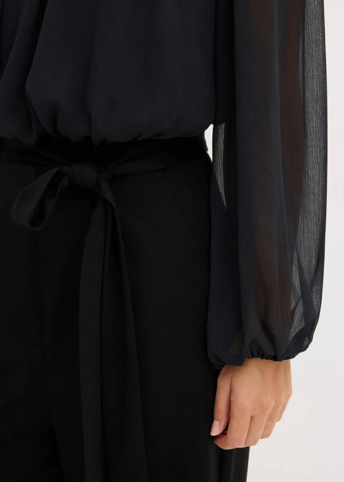 bonprix Bekleidung·Homewear|Jumpsuits^Jumpsuit mit Chiffon und Glitzer schwarz