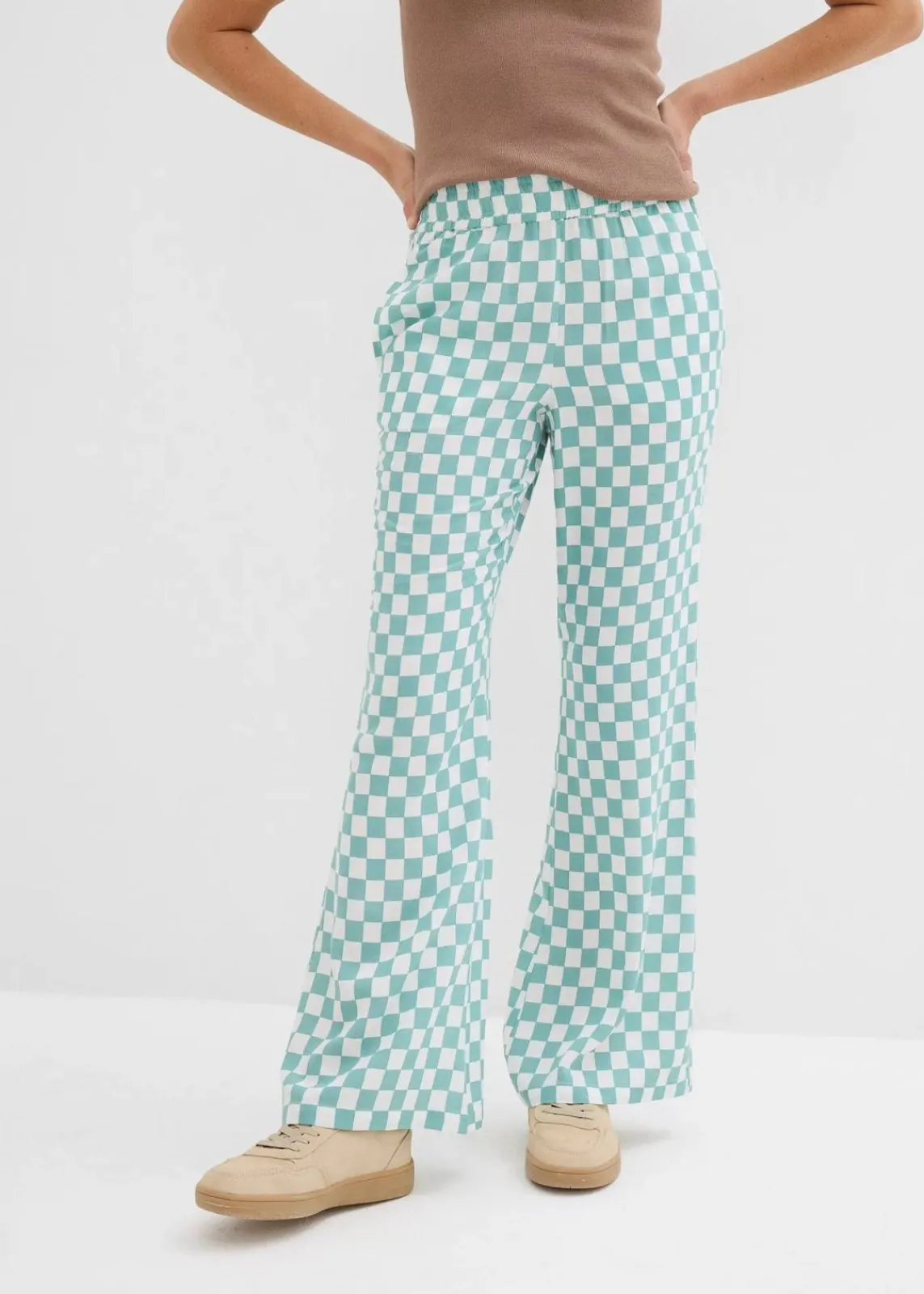 bonprix Bekleidung·Kleider|Hosen^Karierte Marlenehose aus fließender Viskose rauchsalbei/wollweiß kariert