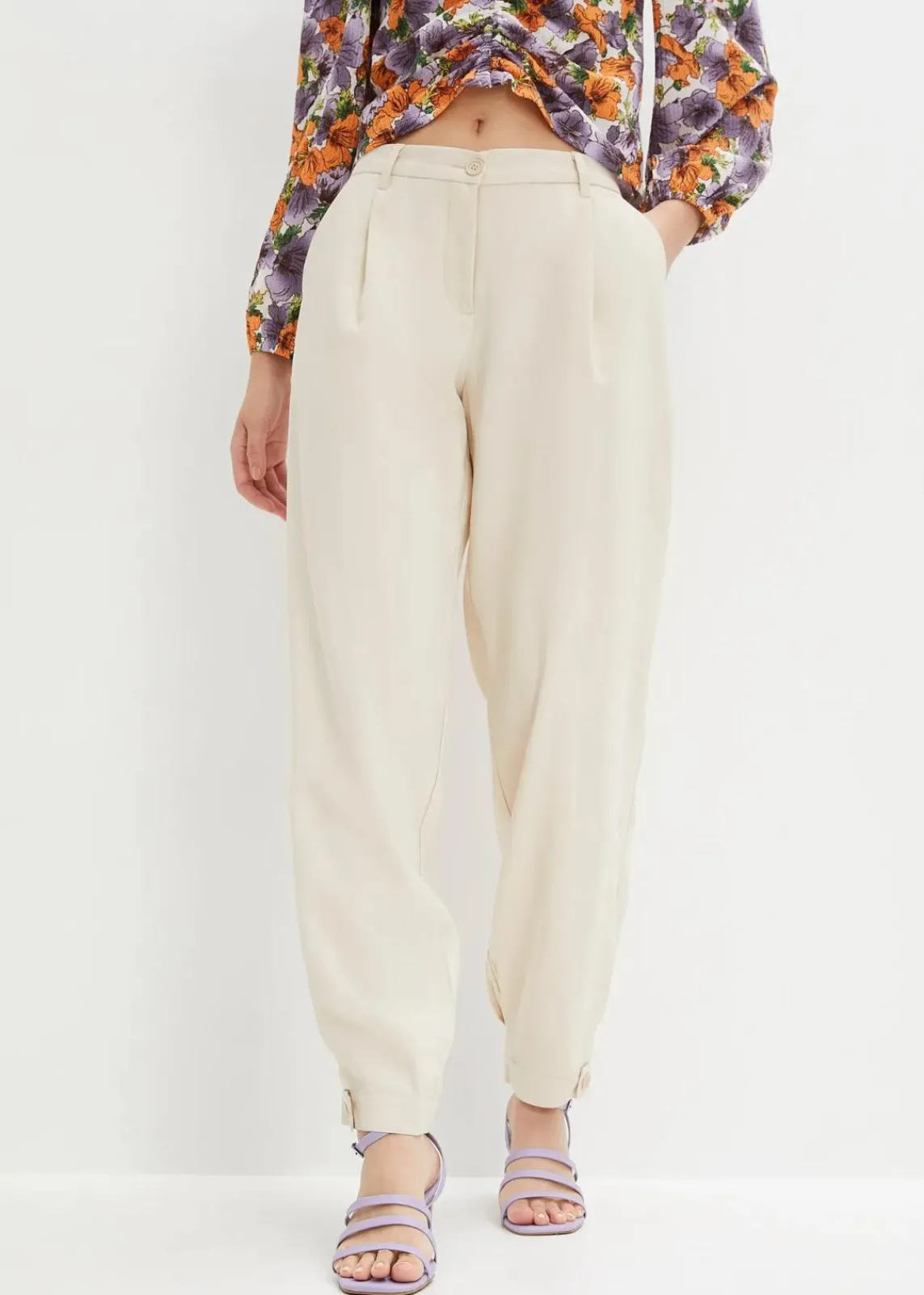bonprix Bekleidung·Kleider|Hosen^Karottenhose kieselbeige