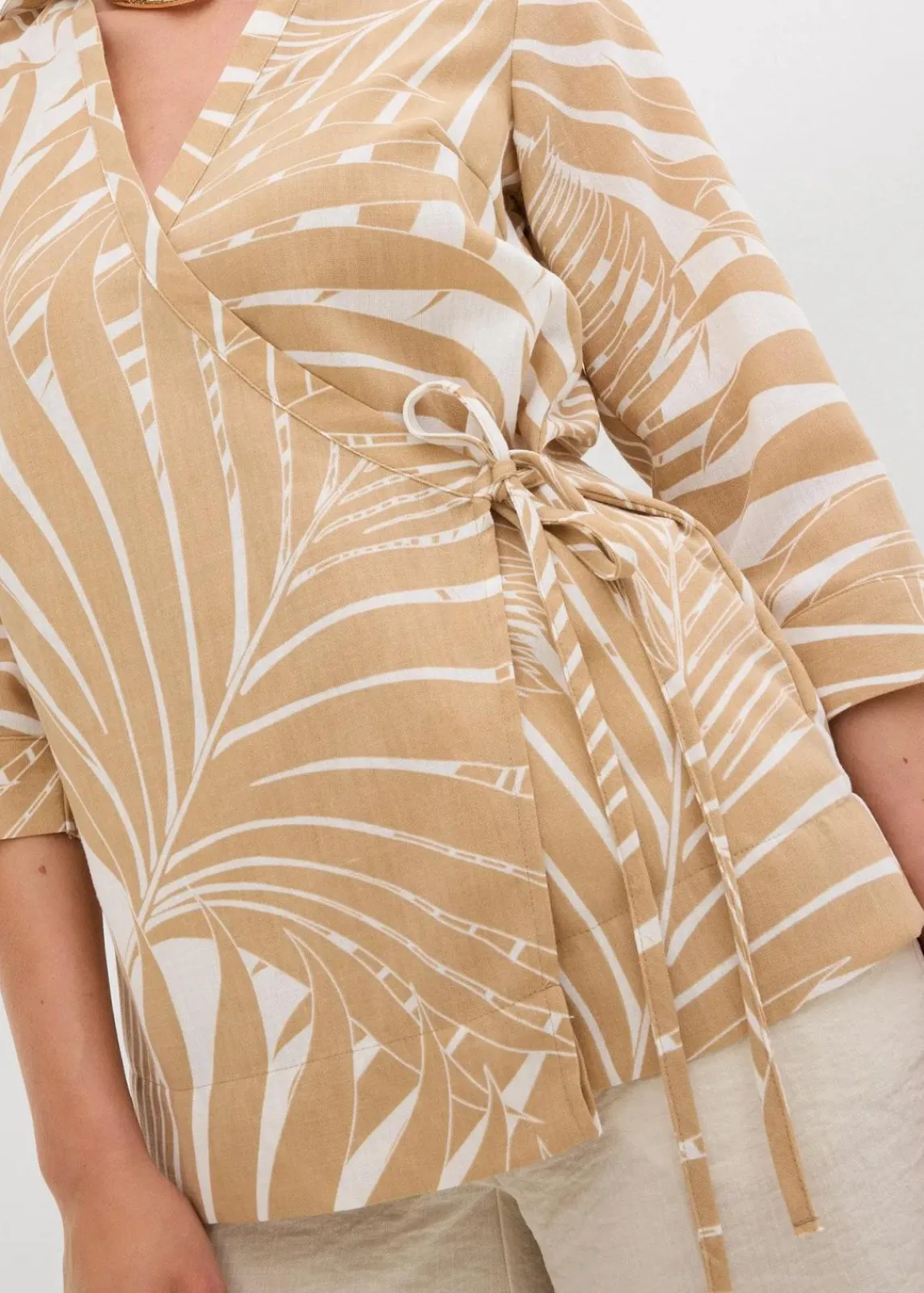 bonprix Blusen & Tuniken|Bekleidung·Jacken & Mäntel^Kimono-Bluse in Leinenoptik wollweiß/new beige bedruckt