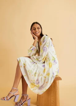 bonprix Nachhaltigere Materialien|Kleider^Kleid weiß geblümt